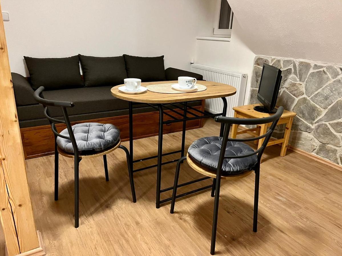 Chata Hubertka Krkonose Vítkovice Buitenkant foto