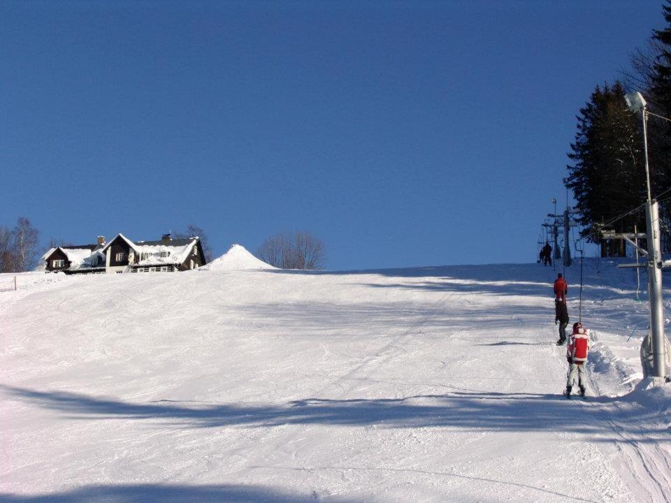 Chata Hubertka Krkonose Vítkovice Buitenkant foto